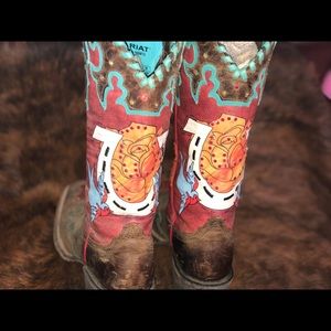 Arias Quincy collection gently Worn!